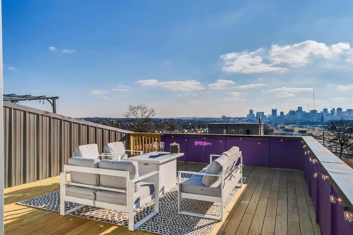 Holiday home Rooftop Skyline Views - Private Hot Tub - Fire Pit Nashville