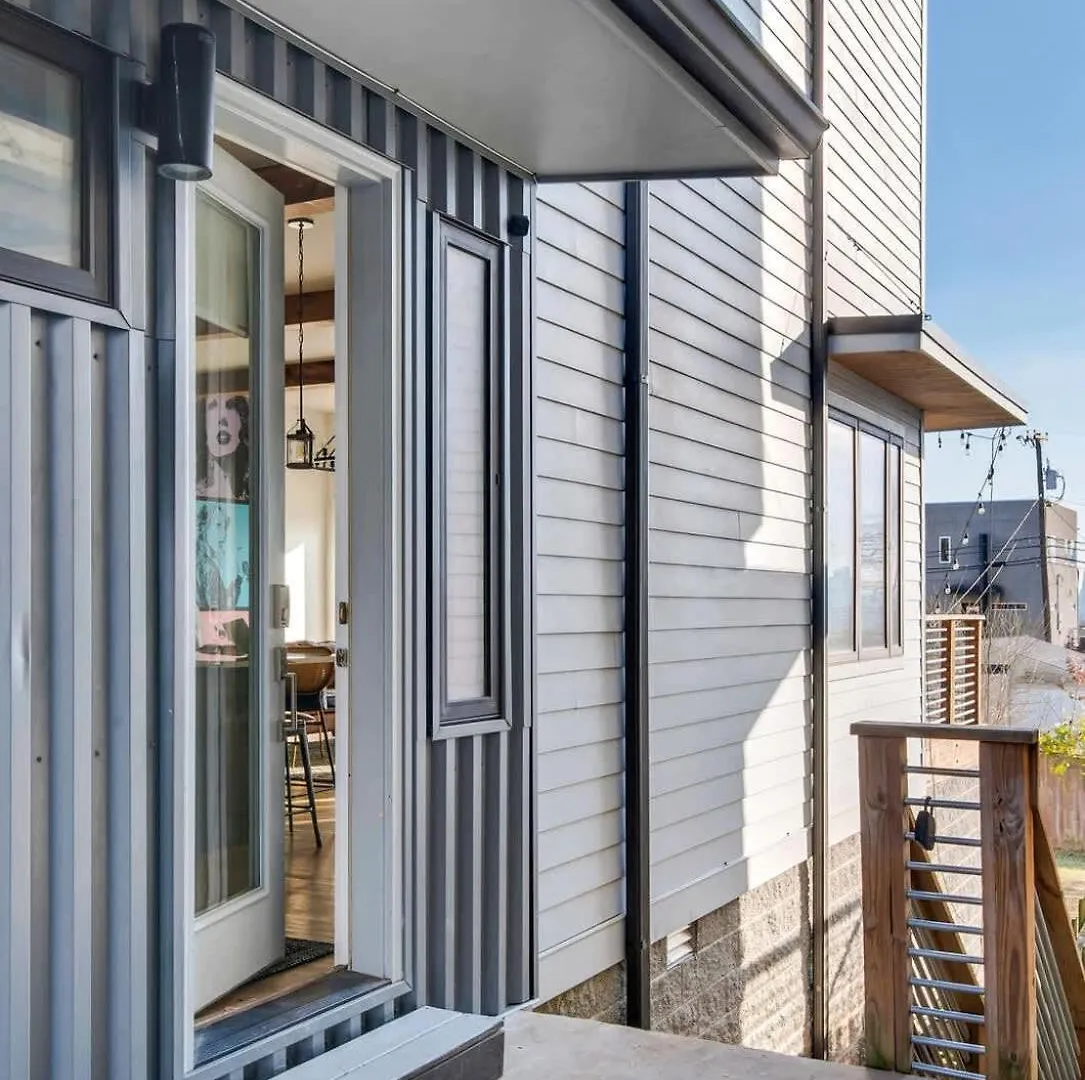 Rooftop Skyline Views - Private Hot Tub - Fire Pit Nashville United States